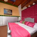 Janus Boutique & 4*