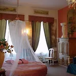 Janus Boutique & Szálloda