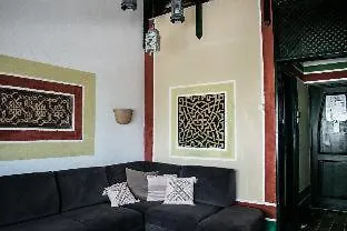 Janus Boutique &