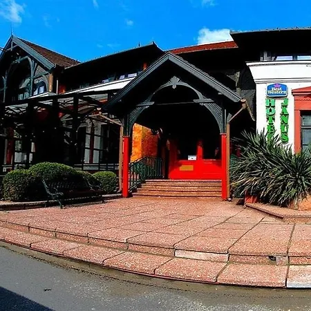 Hotel Janus Boutique & 4*