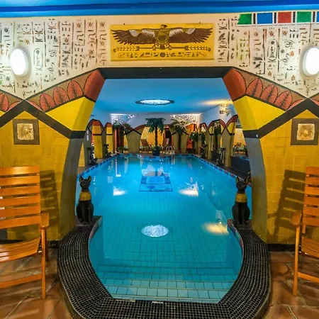 Janus Boutique & 4* Siófok